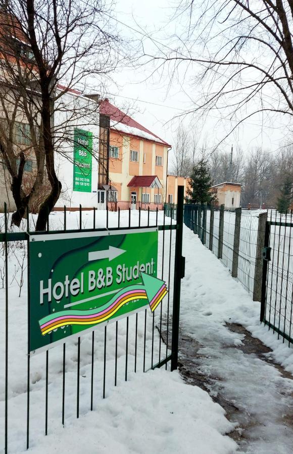Hotel BB STUDENT Choest Buitenkant foto